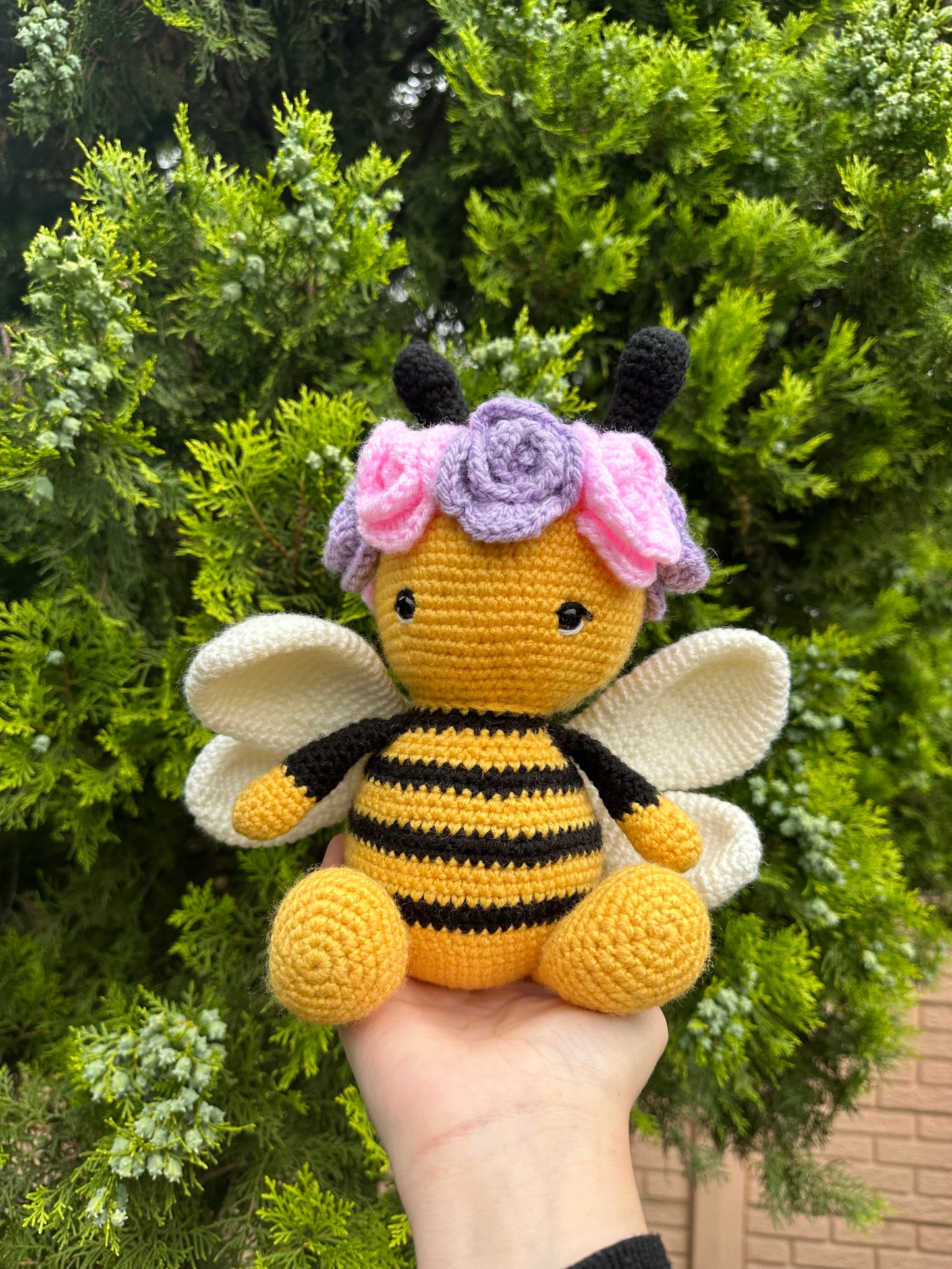 Butterfly🦋 & Bee🐝-Made to order (custom)